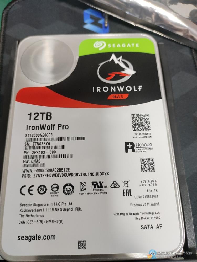还真别说,极空间的 nas 还是挺垃圾的