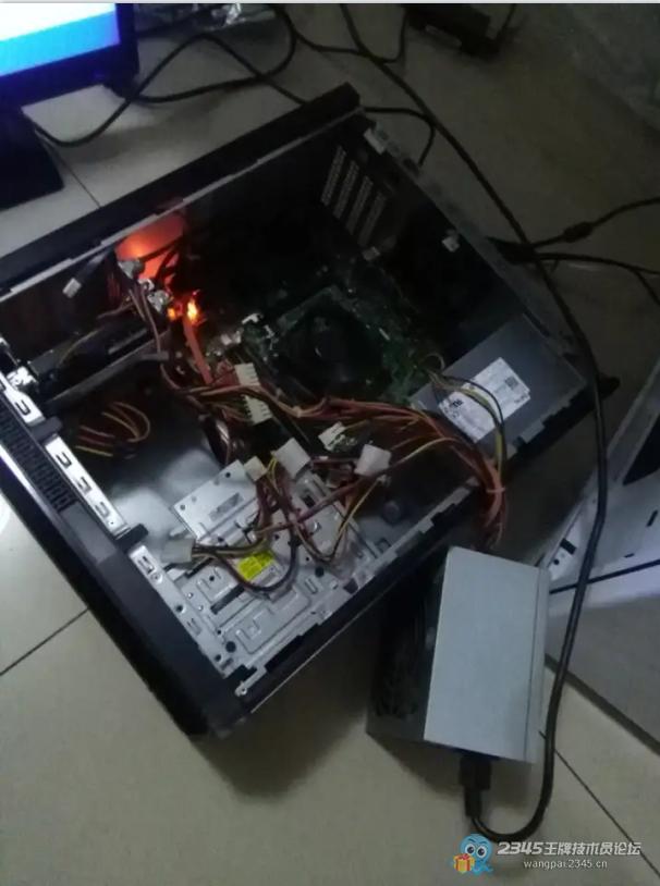 上门差点翻车,DELL品牌机电源故障