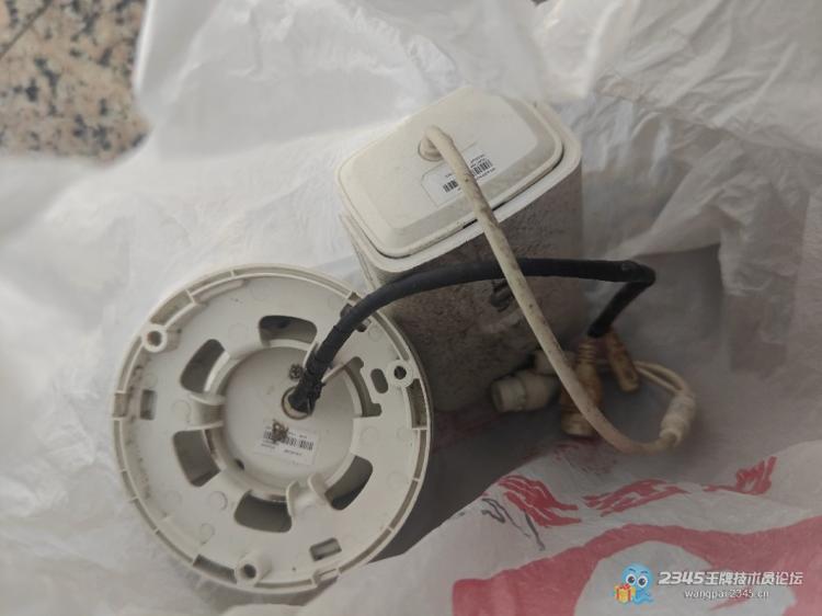 搞个维修,换件下来的是不是带走?(这样一搞也挺闹心的)