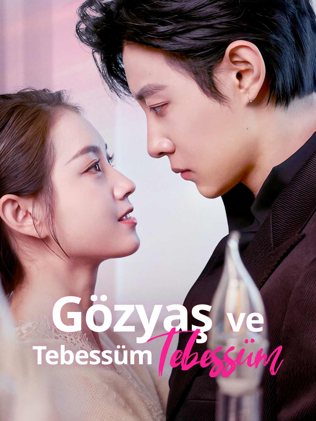 Gözyaş ve Tebessüm Arasında